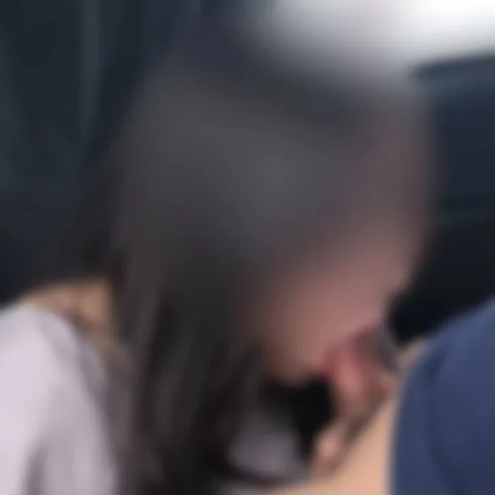 美巨乳OLのフェラ