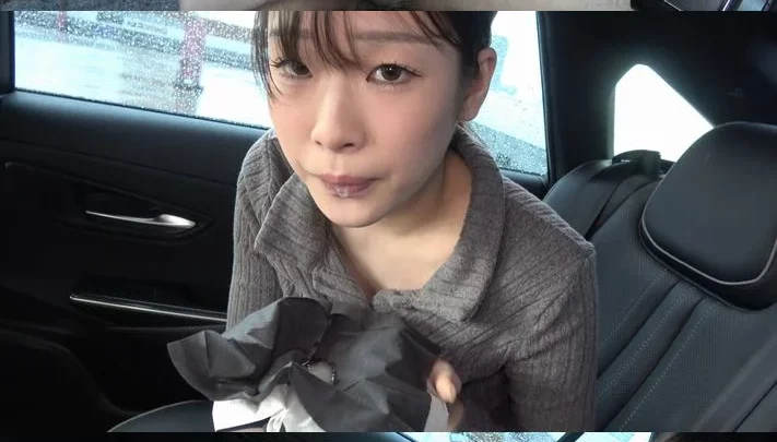 Screenshot 1 from 美脚のマリエちゃん（身長169cm）がフェラチオで口内発射