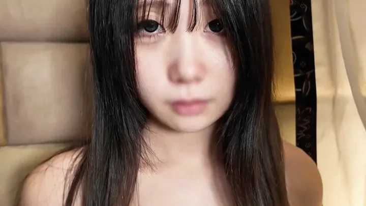 田舎出身的D杯女孩緊張地應徵「濃厚精液多一些」中出懲罰 FC2-PPV-4917934