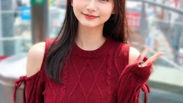 FC2-PPV-4922824 最強ビジュアル19歳が初登場 危険日ピルなしで人生初の中出し体験