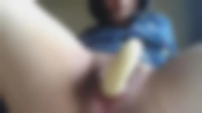 巨乳Cちゃんが温めたバナナをパクッと食べる xj_15324137_ppv