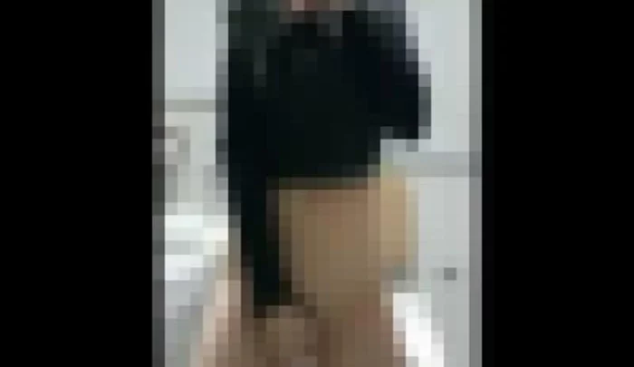 Kの異常な性欲をトイレで処理 xj_15308568_ppv